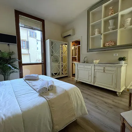 Charming Studio Next To The Duomo Florenz Exterior foto